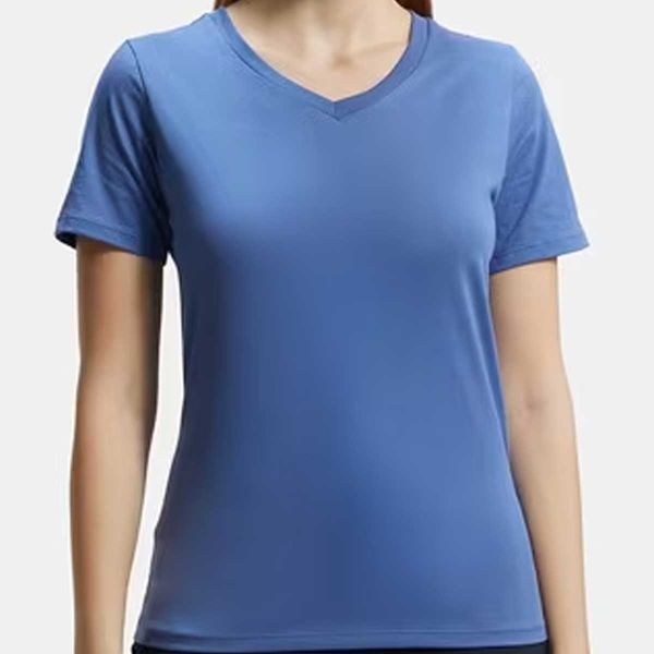 Half Sleeve V-Neck T-Shirt – 100% Combed Cotton, Slim Fit for Casual & Semi-Formal Wear Manufacturers  in Delhi